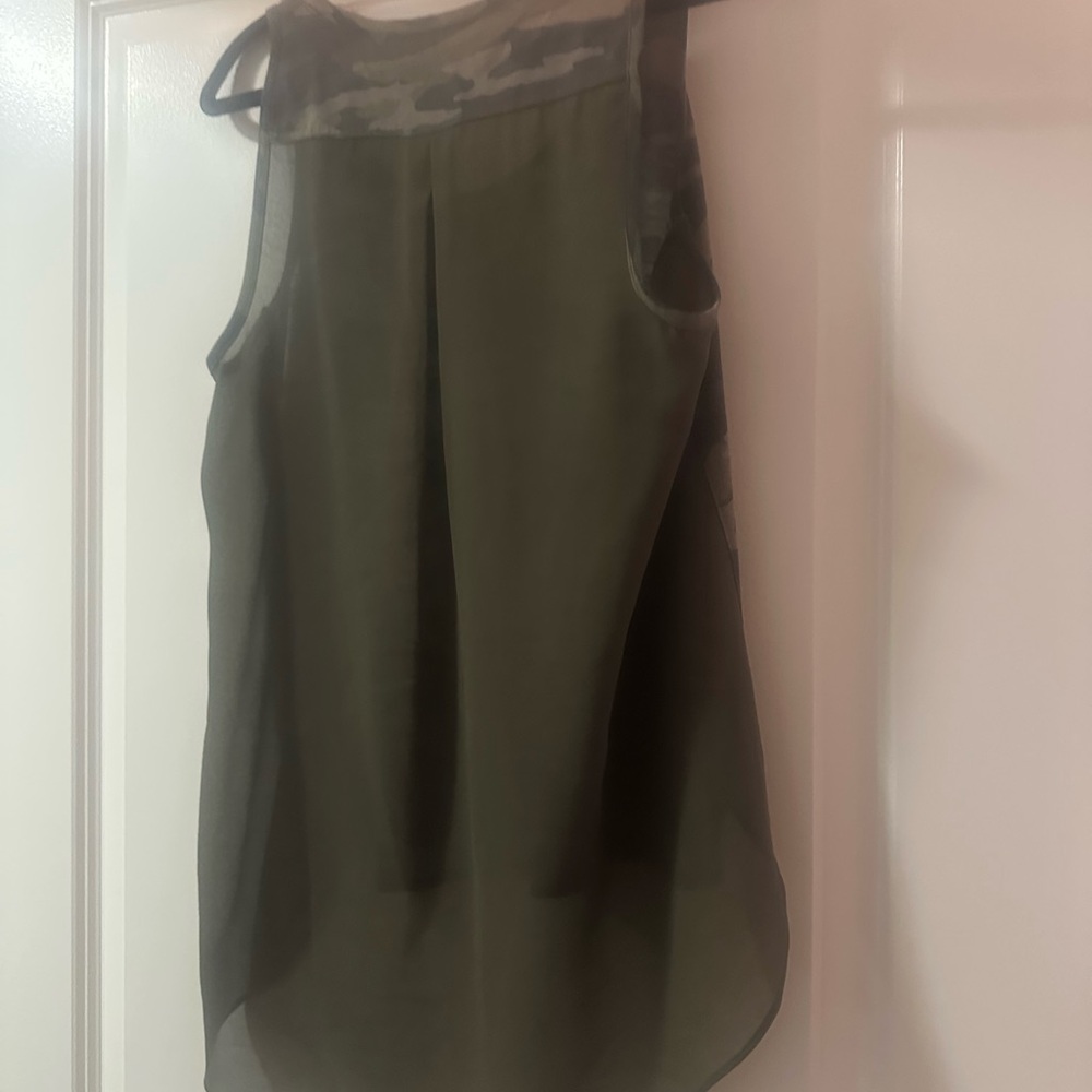 Olive Camouflage Sleeveless Tank Top - Picture 2 of 2
